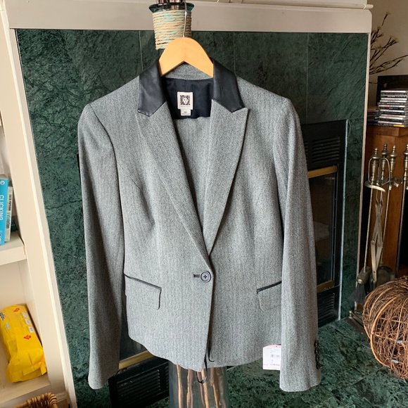 Anne Klein Jackets & Blazers - Ann Klein Pantsuit, leather lapel, 10P NWT